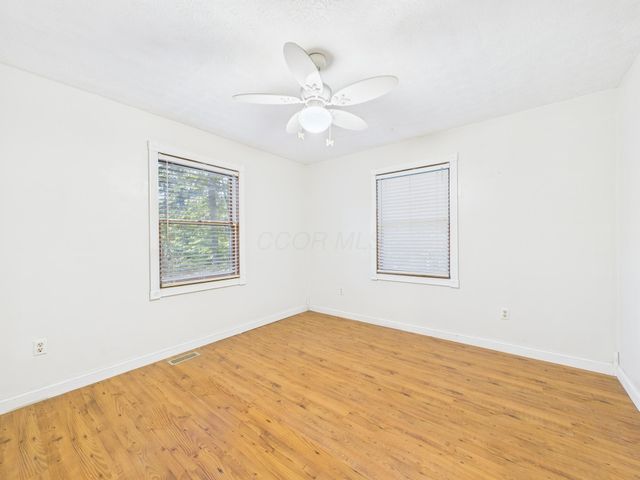 2091 Bearclaw Court, Sugar Grove, OH 43155