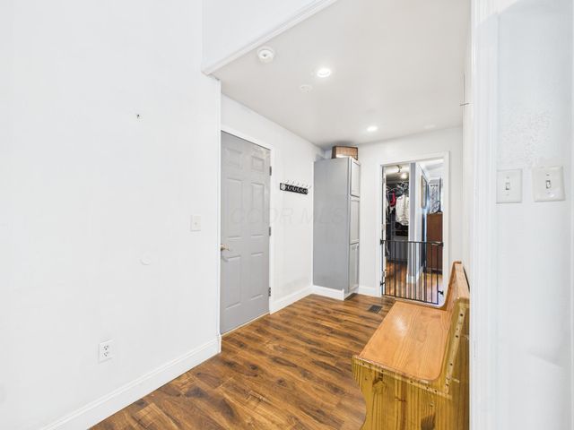 2091 Bearclaw Court, Sugar Grove, OH 43155