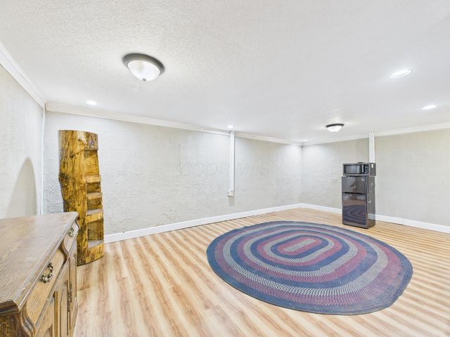 2091 Bearclaw Court, Sugar Grove, OH 43155