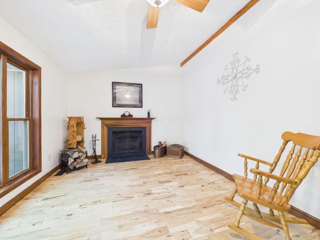 2091 Bearclaw Court, Sugar Grove, OH 43155