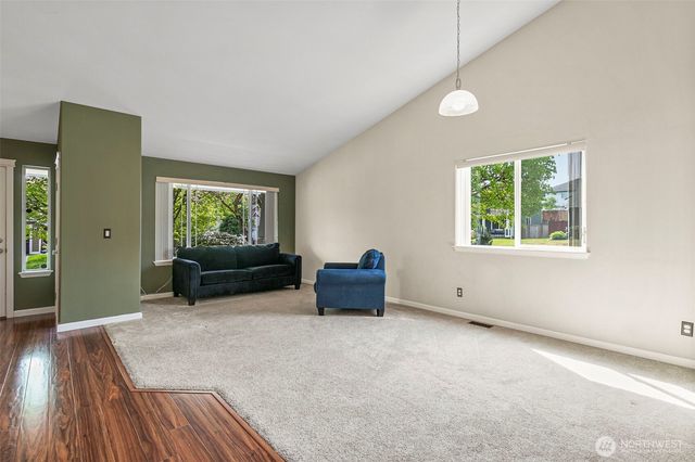 17216 139th Avenue E, Puyallup, WA 98374