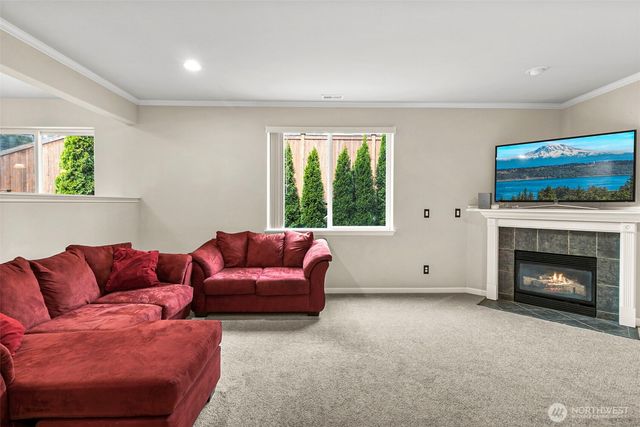 17216 139th Avenue E, Puyallup, WA 98374