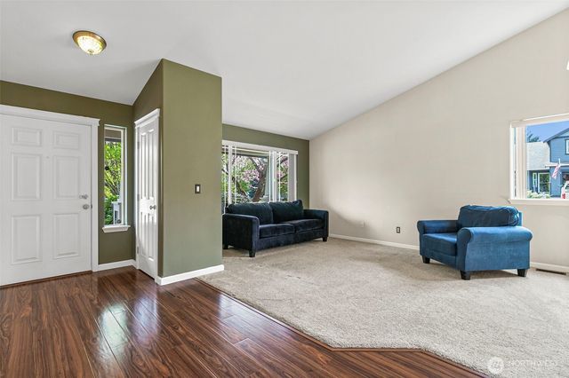 17216 139th Avenue E, Puyallup, WA 98374