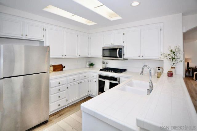 10878 Caminito Colorado, San Diego, CA 92131