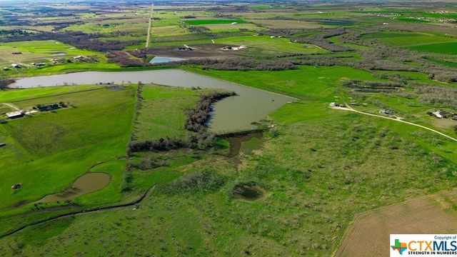 2121 County Rd 420, Thrall, TX 76578