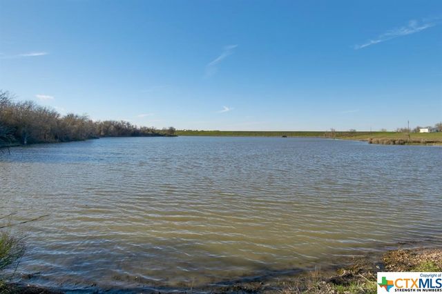 2121 County Rd 420, Thrall, TX 76578