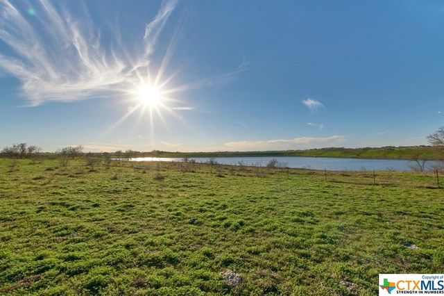 2121 County Rd 420, Thrall, TX 76578