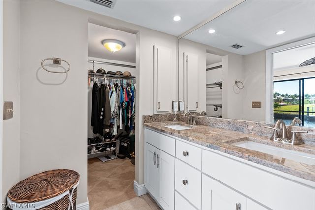 822 SW 48th TER 102, Cape Coral, FL 33914