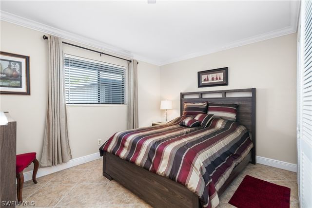 822 SW 48th TER 102, Cape Coral, FL 33914