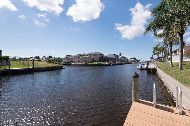 822 SW 48th TER 102, Cape Coral, FL 33914