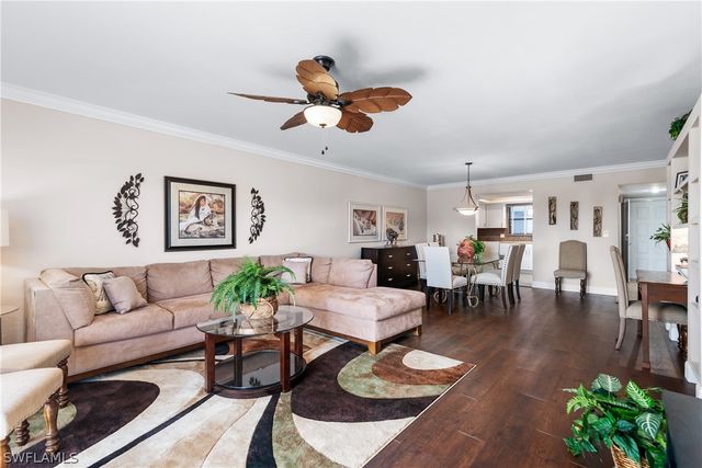 822 SW 48th TER 102, Cape Coral, FL 33914