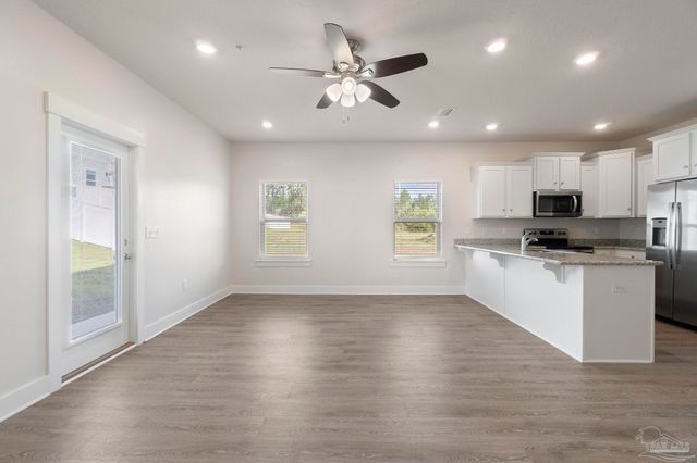 9701 Nature Creek Blvd, Pensacola, FL 32526