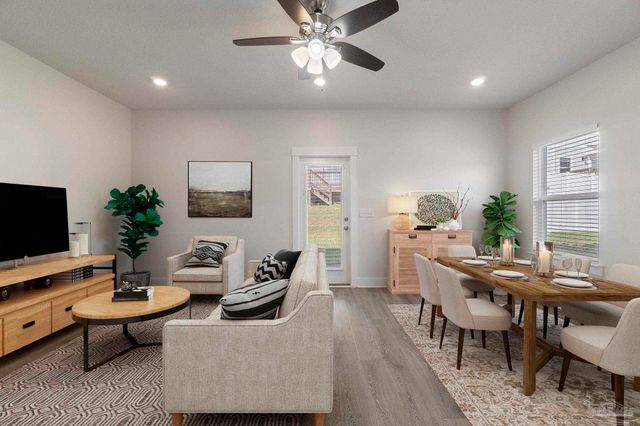 9701 Nature Creek Blvd, Pensacola, FL 32526