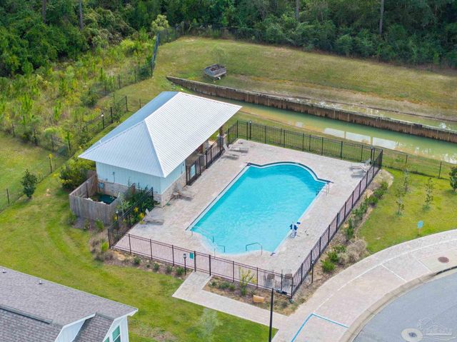 9701 Nature Creek Blvd, Pensacola, FL 32526