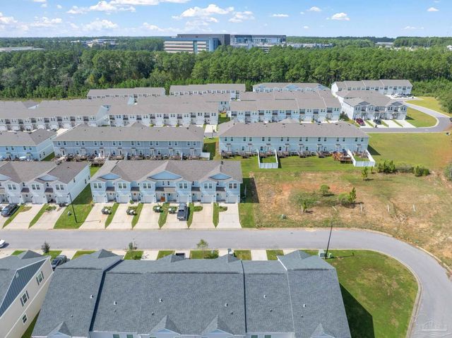 9701 Nature Creek Blvd, Pensacola, FL 32526