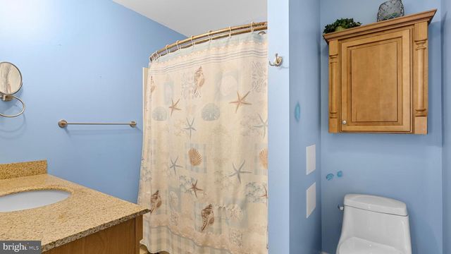 208 ORIOLE AVE, Ridgely, MD 21660