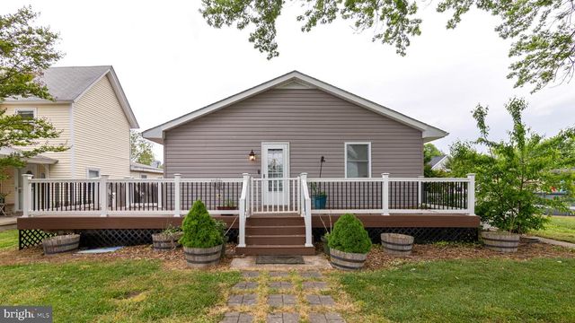 208 ORIOLE AVE, Ridgely, MD 21660