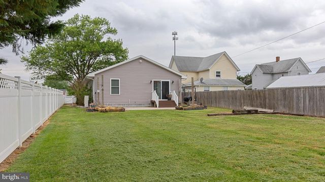 208 ORIOLE AVE, Ridgely, MD 21660