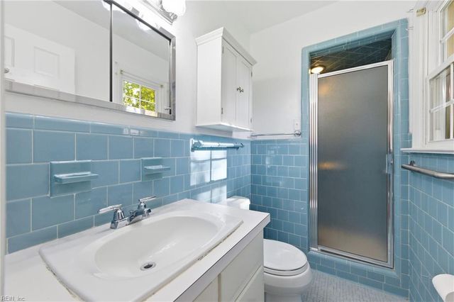 537 Kerry Lake DR, Newport News, VA 23602