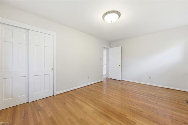 537 Kerry Lake DR, Newport News, VA 23602