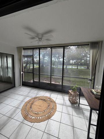 2202 S Cypress Bend Drive 101, Pompano Beach, FL 33069