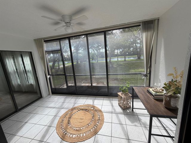 2202 S Cypress Bend Drive 101, Pompano Beach, FL 33069