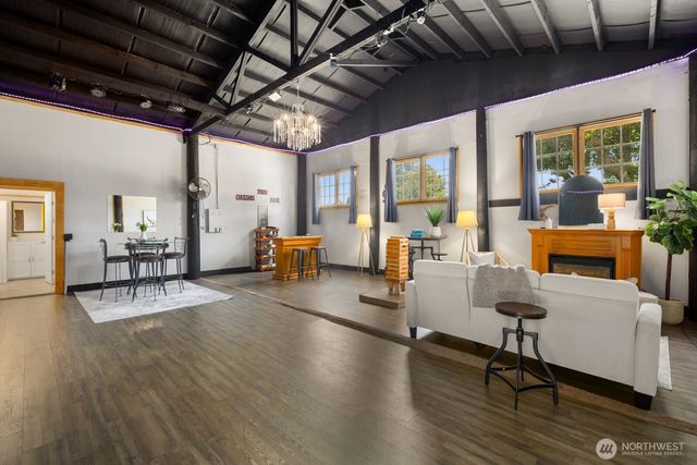 25528 State Route 9 NE, Arlington, WA 98223