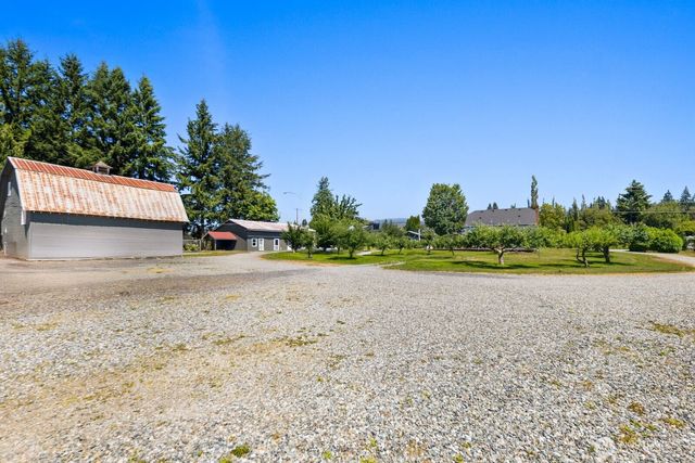 25528 State Route 9 NE, Arlington, WA 98223