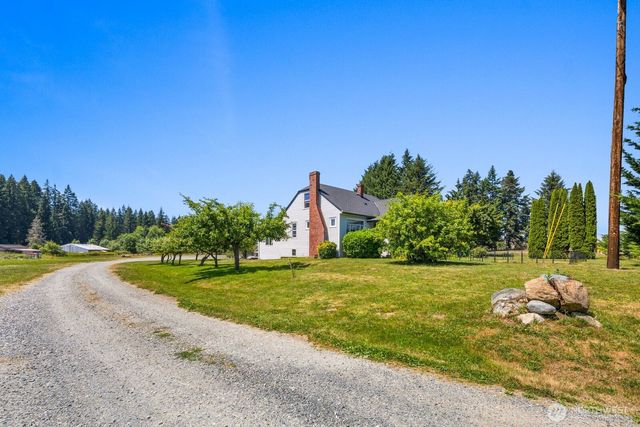 25528 State Route 9 NE, Arlington, WA 98223