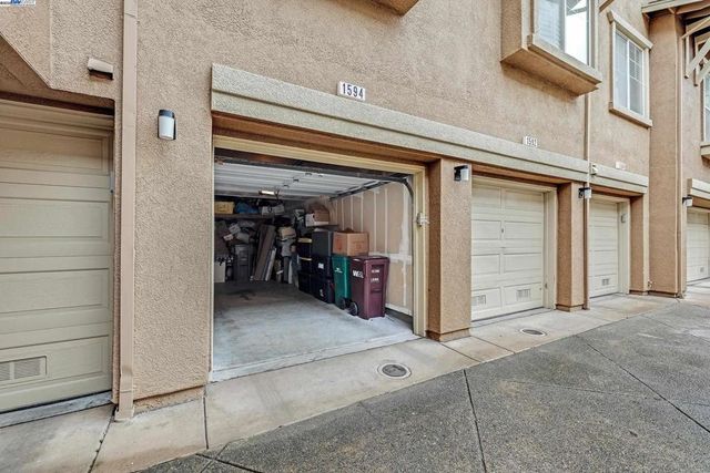 1594 Tucker St 56, Oakland, CA 94603