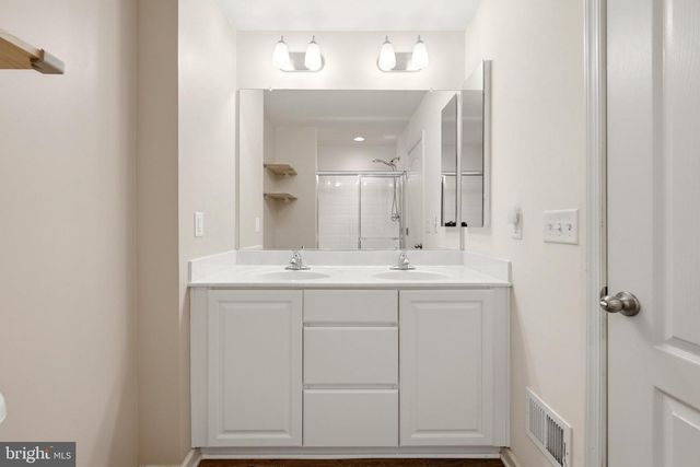 100 STRIBLING WAY, Winchester, VA 22602