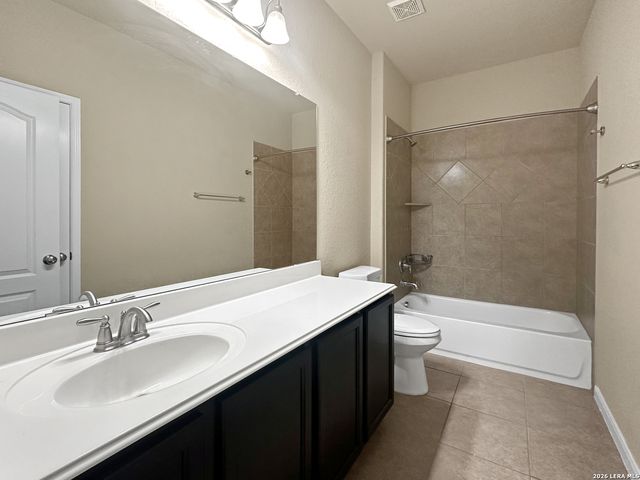 851 Noel Forest, New Braunfels, TX 78130