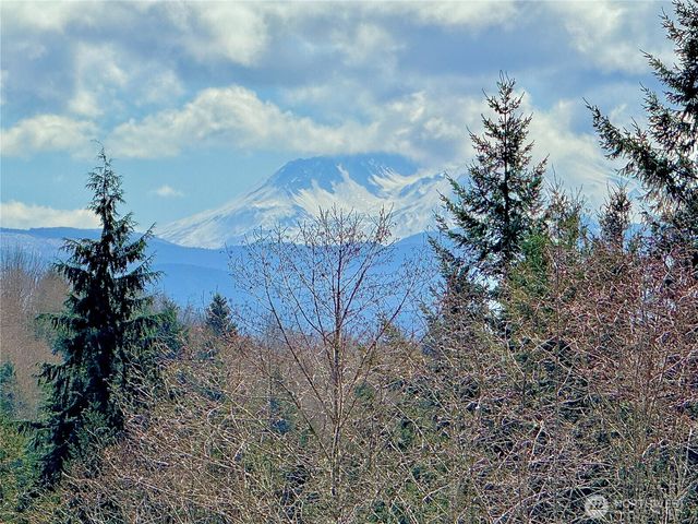 418 August Road, Onalaska, WA 98570