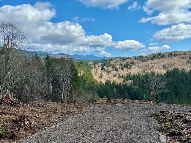 418 August Road, Onalaska, WA 98570