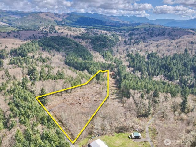 418 August Road, Onalaska, WA 98570