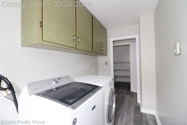 6444 Sunset Street, Garden City, MI 48135