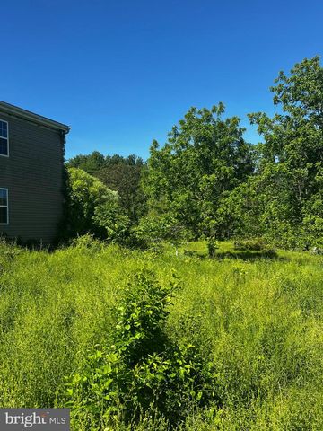 158 HOUCK RD, Fleetwood, PA 19522