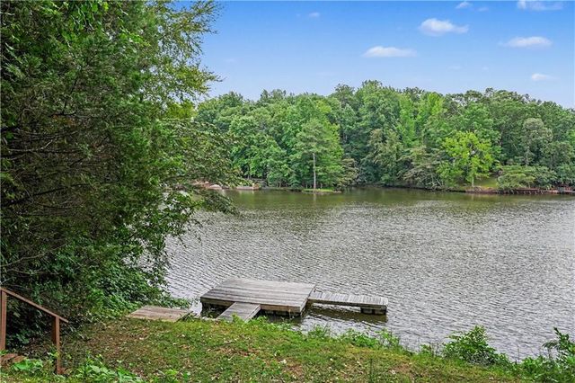 2188 Highway 36 E, Jackson, GA 30233