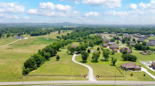 410 Jennings Ln, NW, Shelbyville, TN 37160