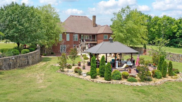 410 Jennings Ln, NW, Shelbyville, TN 37160