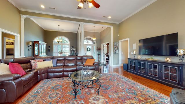 410 Jennings Ln, NW, Shelbyville, TN 37160