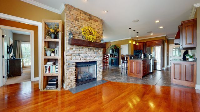 410 Jennings Ln, NW, Shelbyville, TN 37160