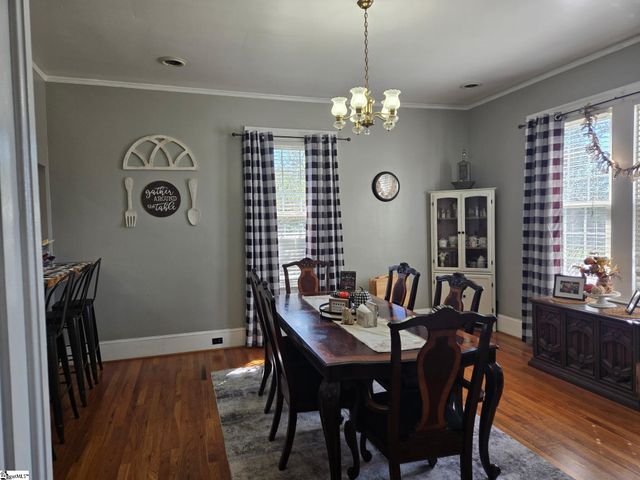 211 Duke Street, Ninety Six, SC 29666