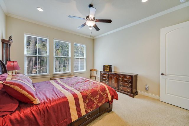 103 Rivalto CIR 1, Lakeway, TX 78734