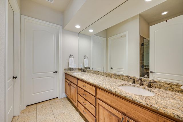 103 Rivalto CIR 1, Lakeway, TX 78734