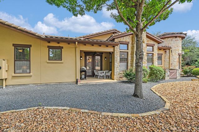 103 Rivalto CIR 1, Lakeway, TX 78734