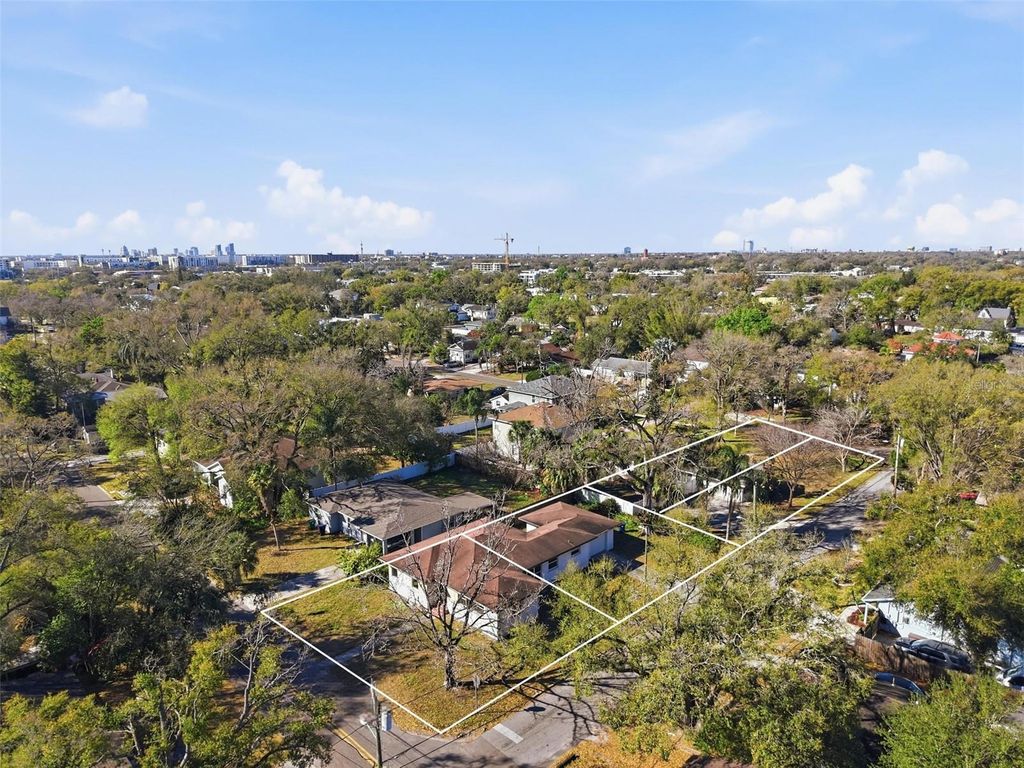 2727 N MYRTLE AVENUE, Tampa, FL 33602