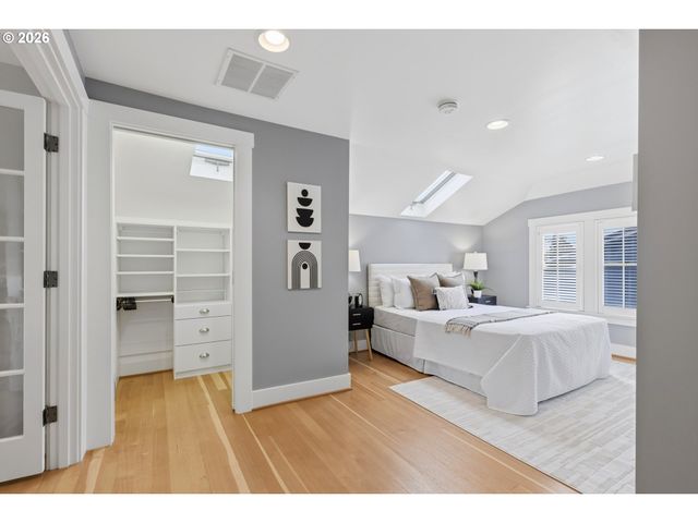 3815 Ne 34th Ave, Portland, OR 97212