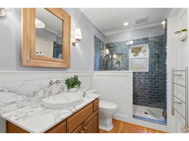 3815 Ne 34th Ave, Portland, OR 97212