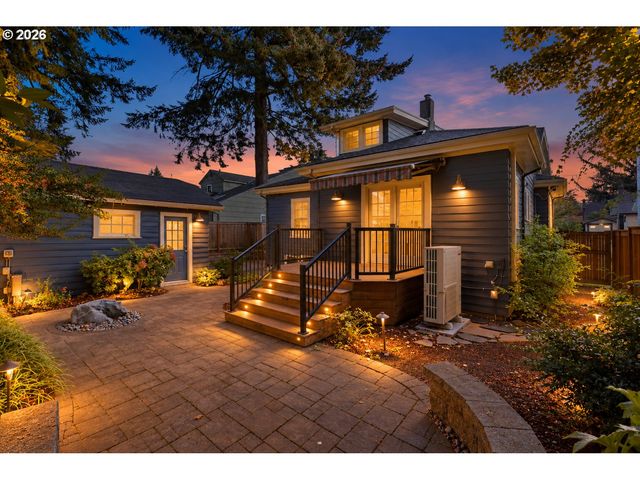 3815 Ne 34th Ave, Portland, OR 97212